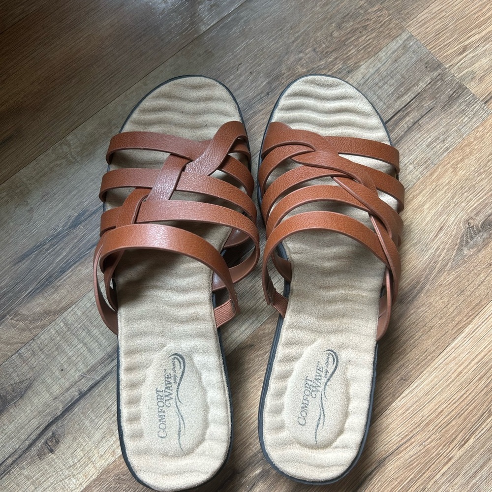 Comfort Wave by Easy Street Brown Sandals for Effortless Style